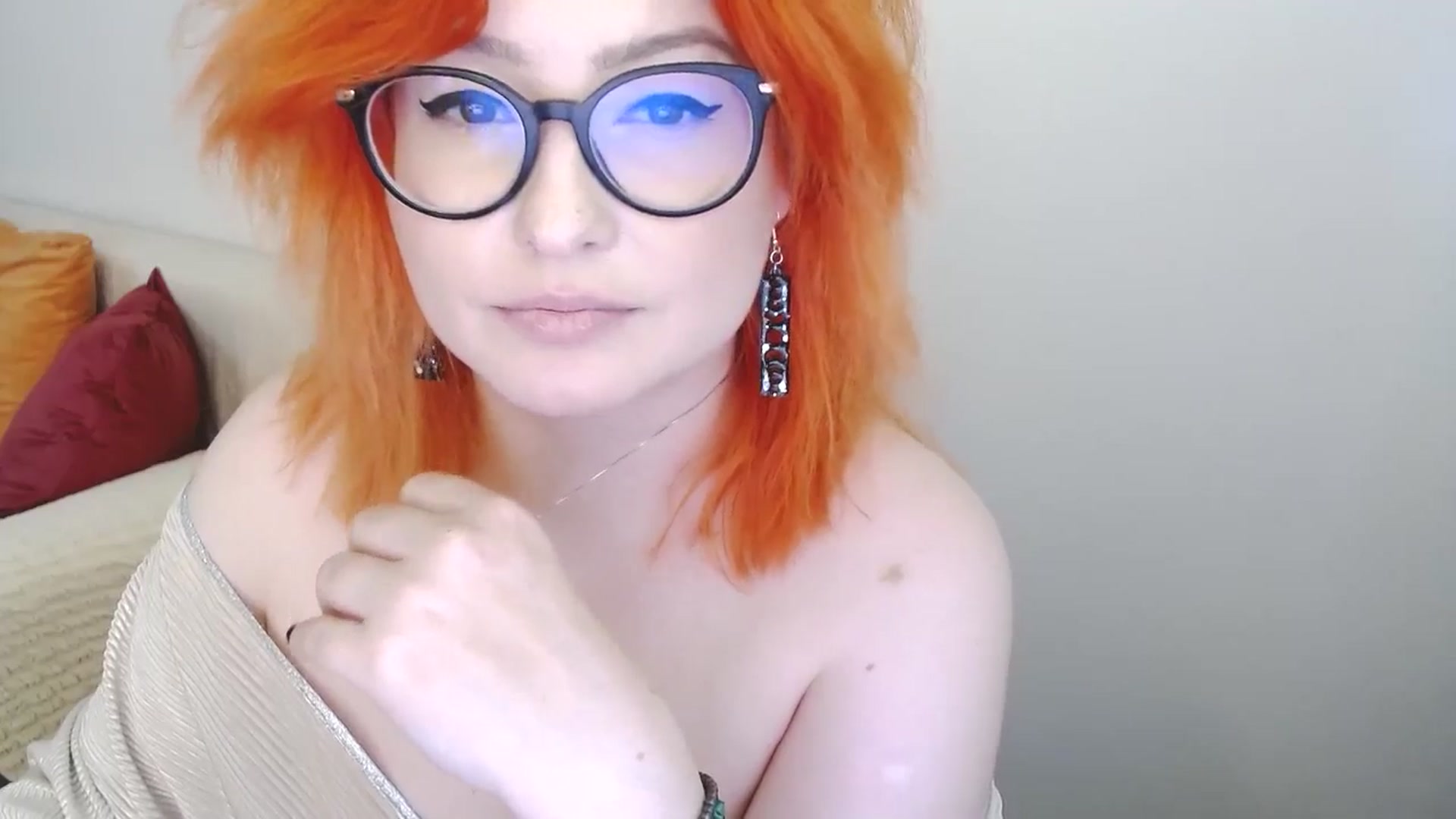 Gallery image thumbnail from EvaStar19's myfreecams stream on, 08/07/2024, 16:45 image 20 of 20