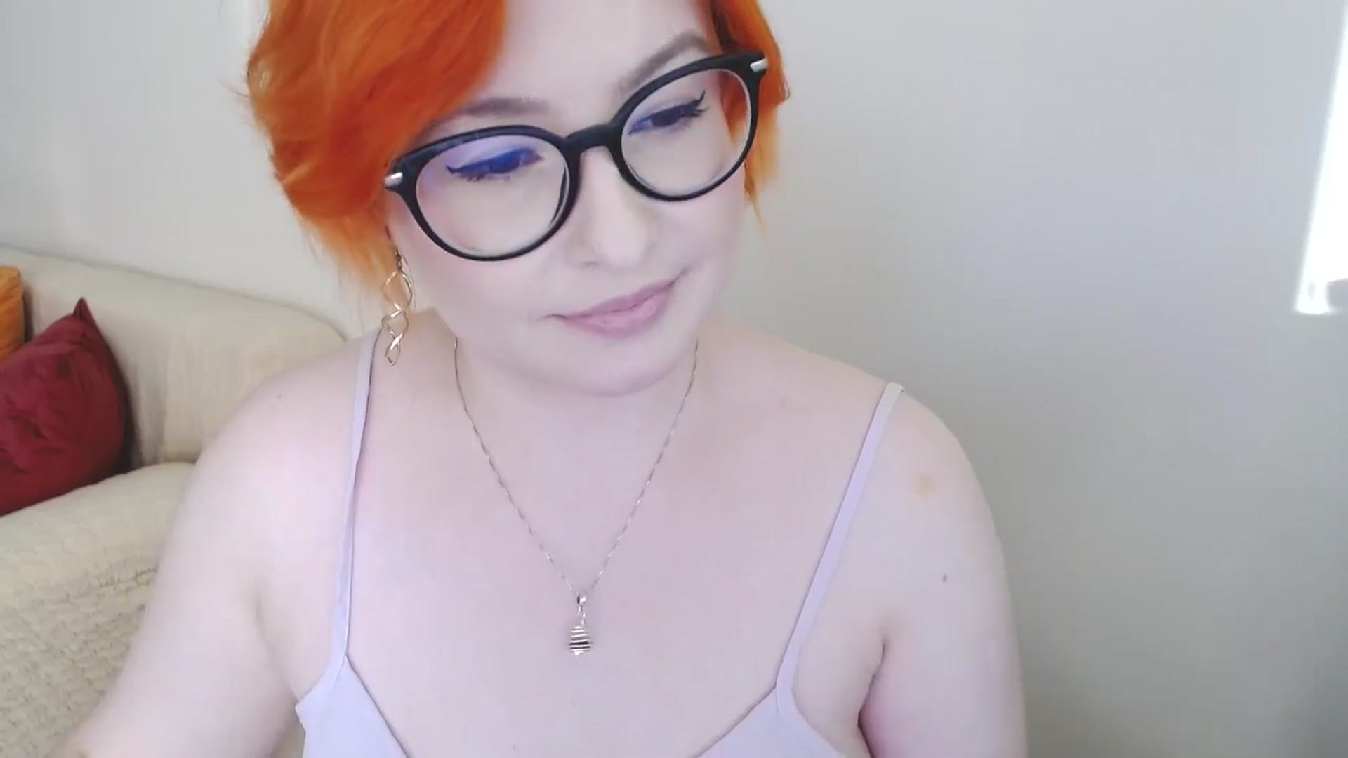 Gallery image thumbnail from EvaStar19's myfreecams stream on, 08/10/2024, 16:25 image 20 of 20