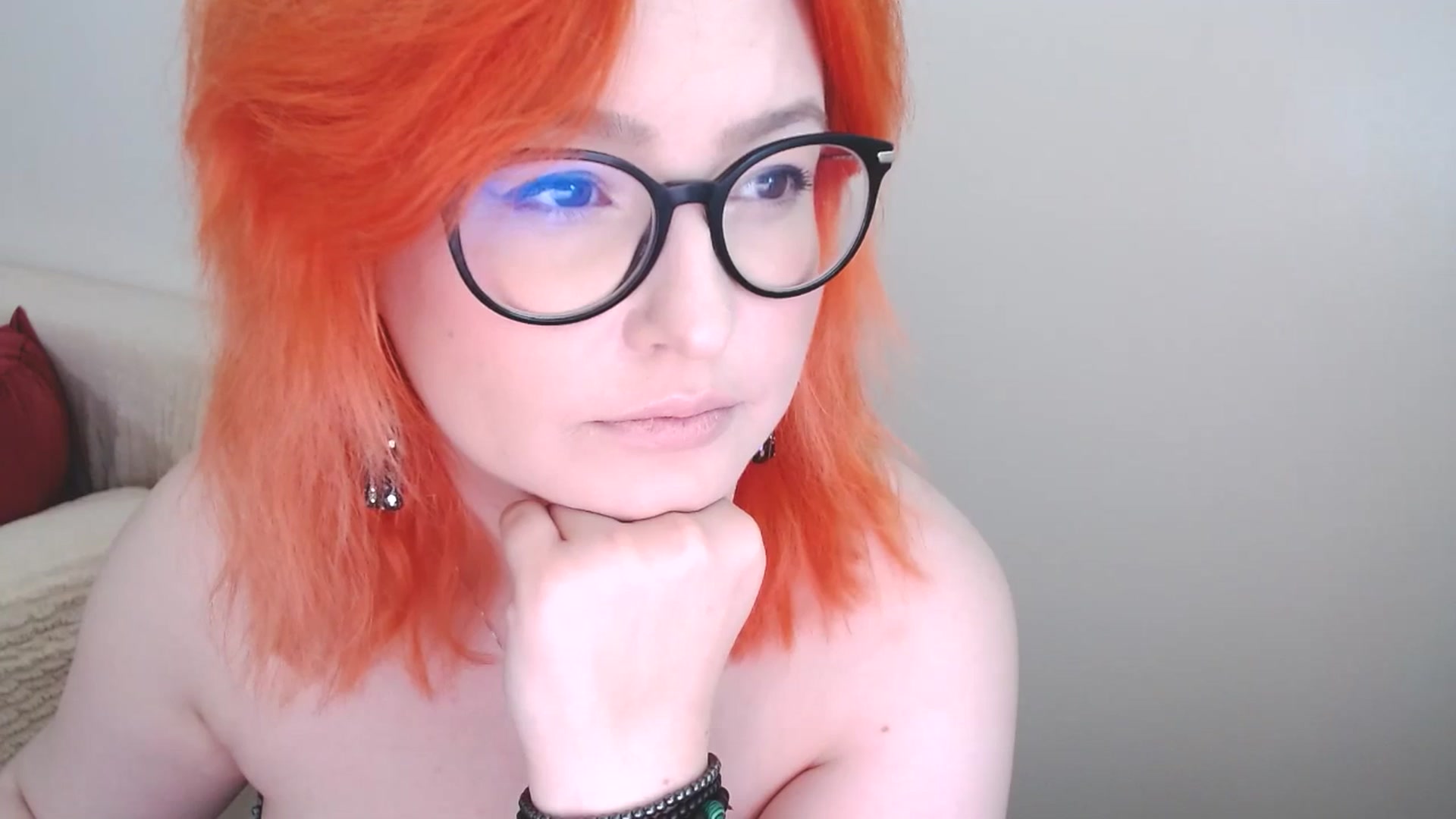 Gallery image thumbnail from EvaStar19's myfreecams stream on, 08/12/2024, 13:19 image 7 of 20