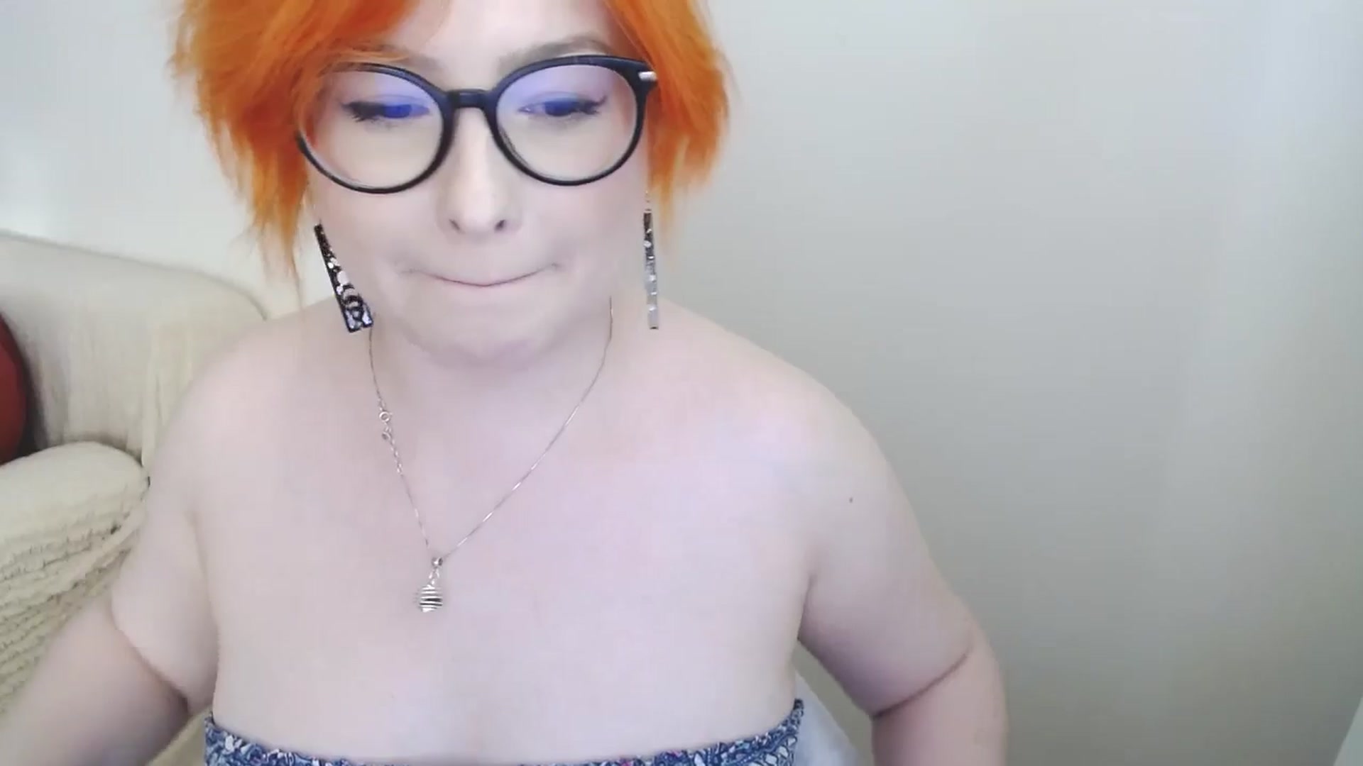 Gallery image thumbnail from EvaStar19's myfreecams stream on, 08/12/2024, 16:42 image 4 of 20