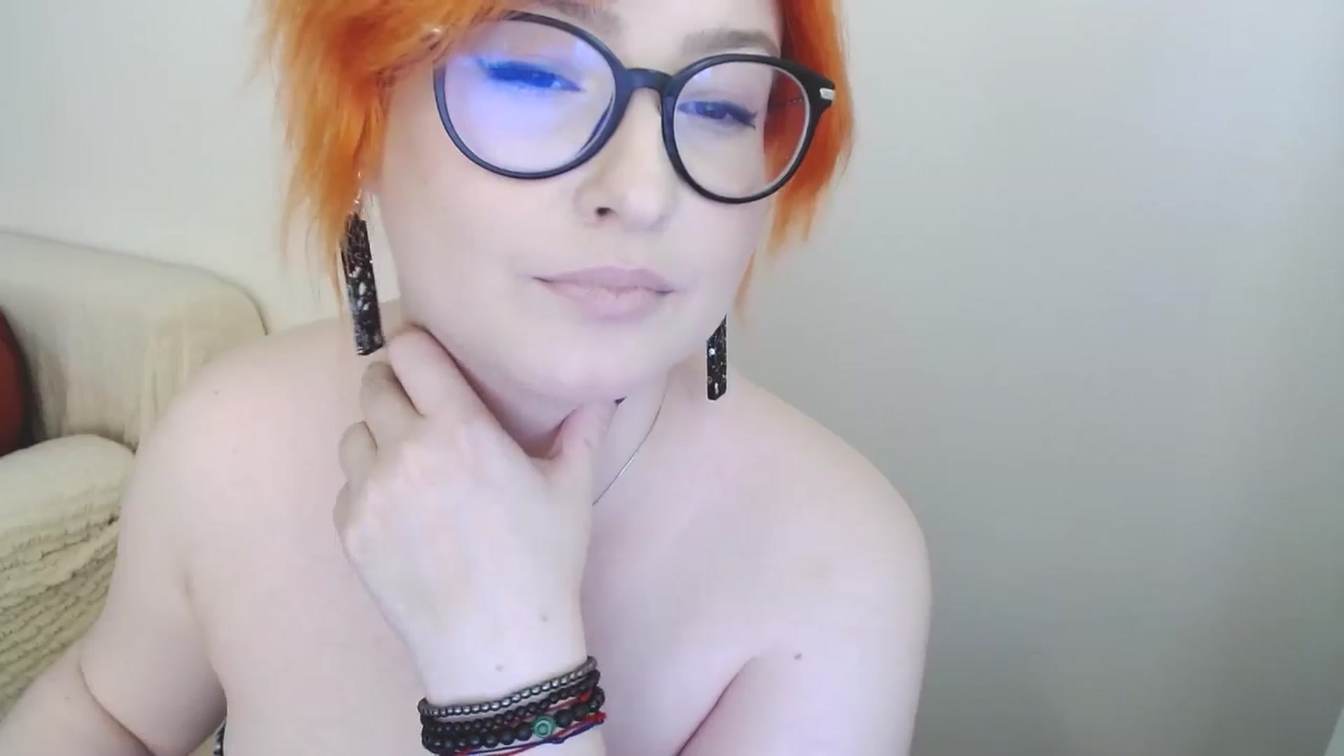 Gallery image thumbnail from EvaStar19's myfreecams stream on, 08/12/2024, 16:42 image 18 of 20