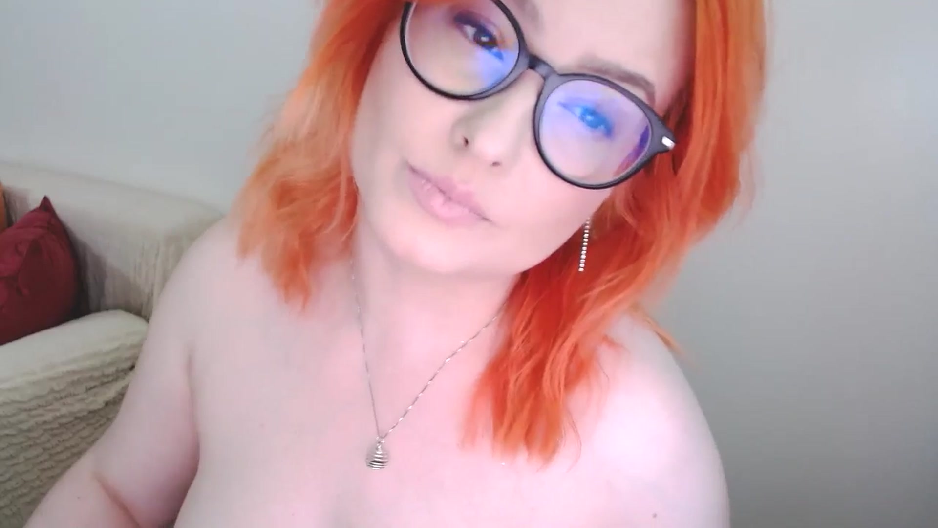 Gallery image thumbnail from EvaStar19's myfreecams stream on, 08/24/2024, 11:28 image 18 of 20