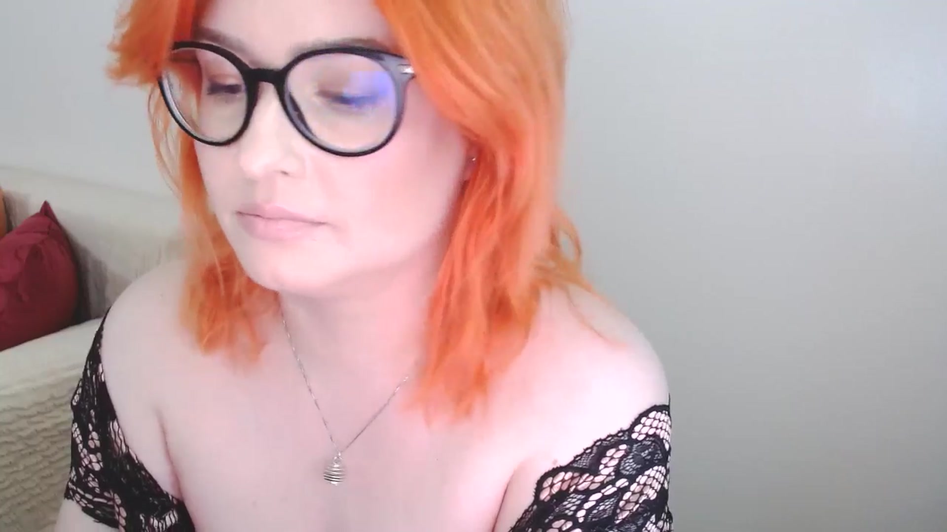 Gallery image thumbnail from EvaStar19's myfreecams stream on, 08/24/2024, 11:58 image 11 of 20