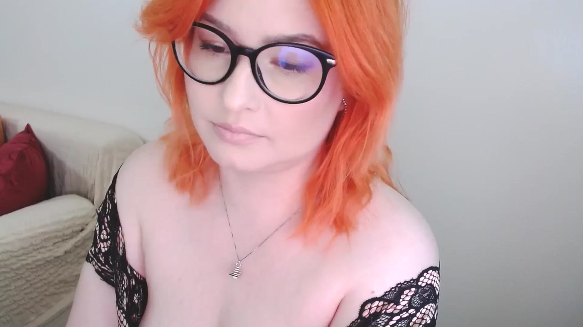 Gallery image thumbnail from EvaStar19's myfreecams stream on, 08/24/2024, 11:58 image 13 of 20