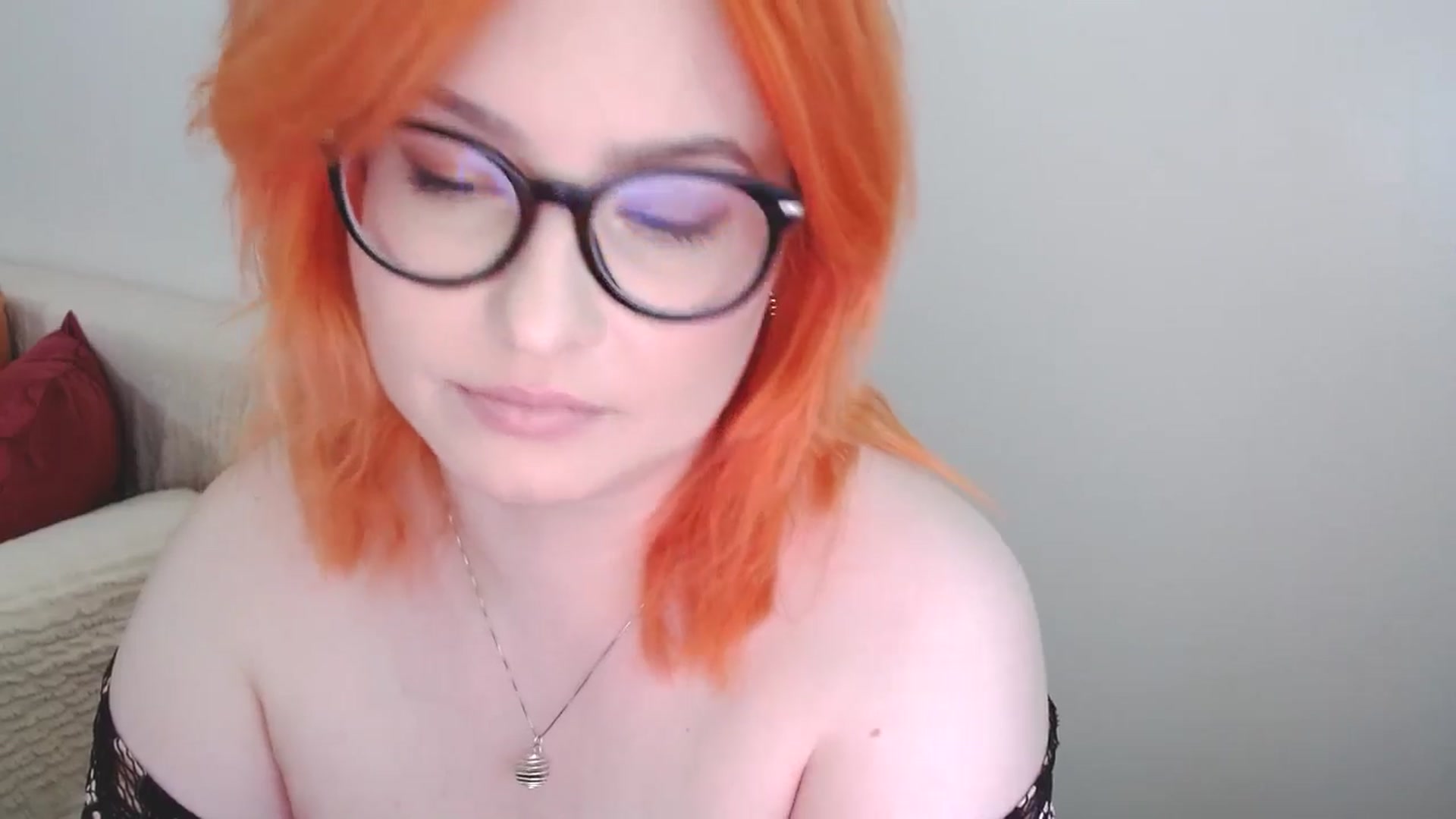 Gallery image thumbnail from EvaStar19's myfreecams stream on, 08/24/2024, 13:04 image 16 of 20