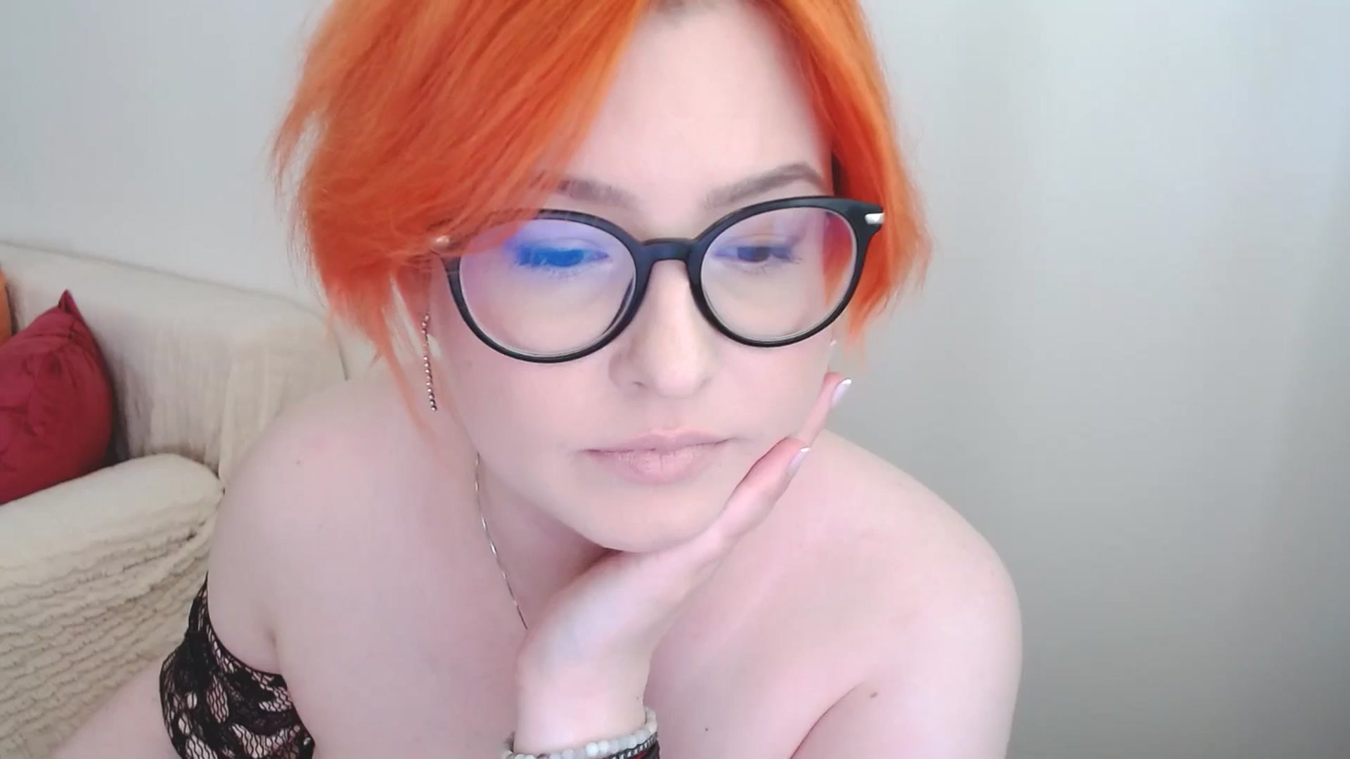 Gallery image thumbnail from EvaStar19's myfreecams stream on, 08/24/2024, 15:20 image 9 of 20