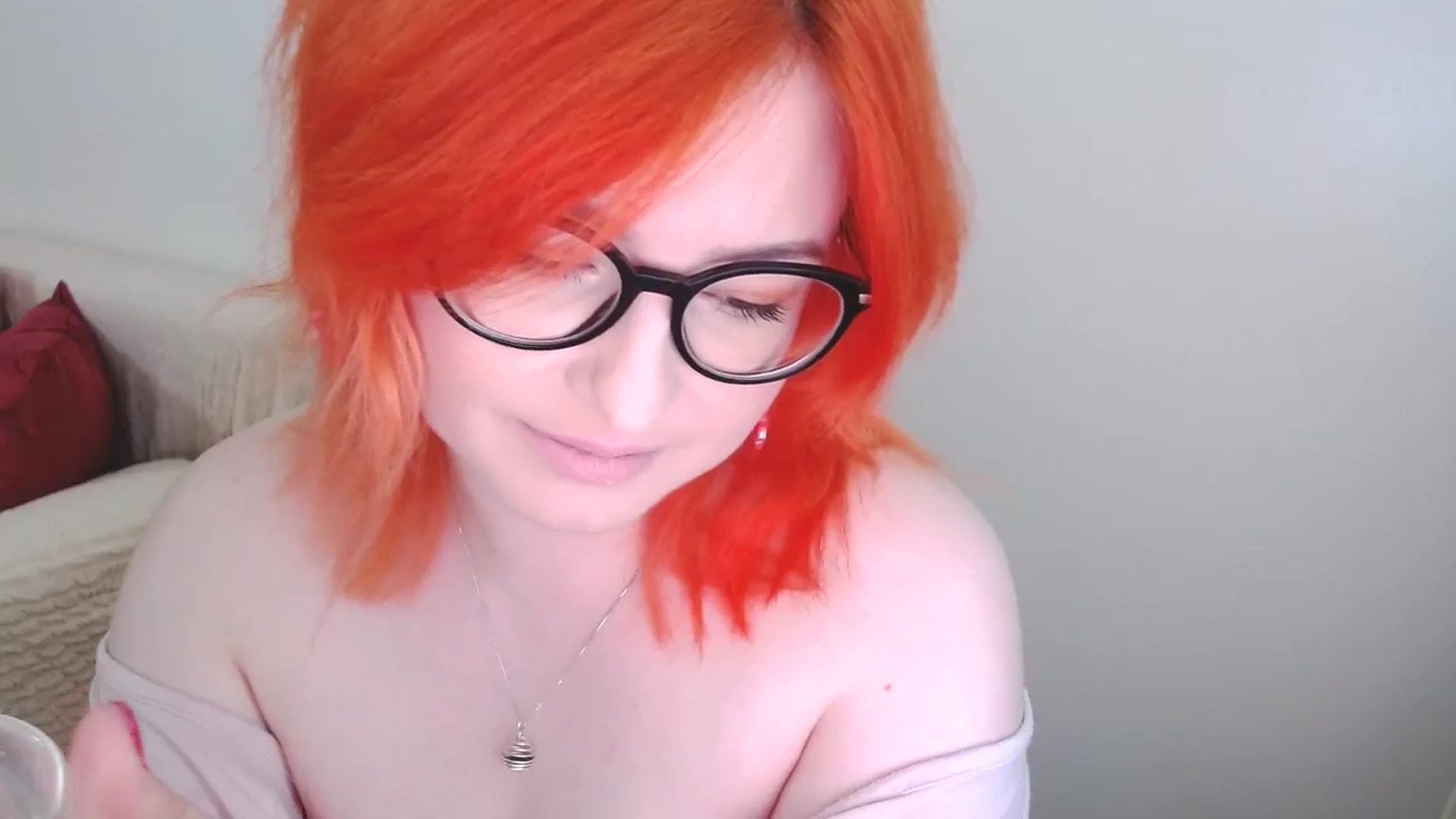 Gallery image thumbnail from EvaStar19's myfreecams stream on, 08/26/2024, 10:20 image 15 of 20