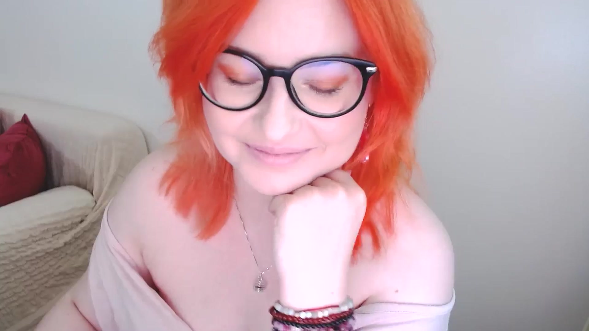 Gallery image thumbnail from EvaStar19's myfreecams stream on, 08/26/2024, 10:20 image 8 of 20