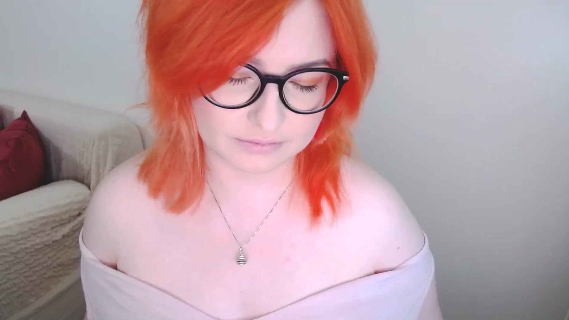 Gallery image thumbnail from EvaStar19's myfreecams stream on, 08/26/2024, 10:20 image 9 of 20