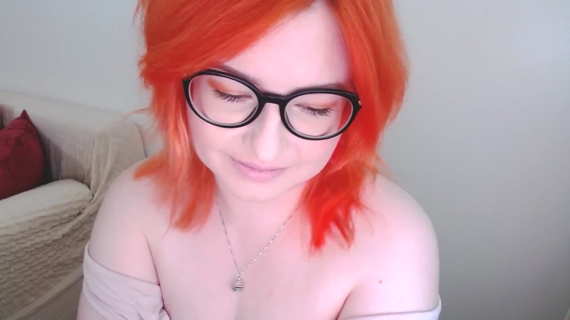 Gallery image thumbnail from EvaStar19's myfreecams stream on, 08/26/2024, 10:20 image 12 of 20