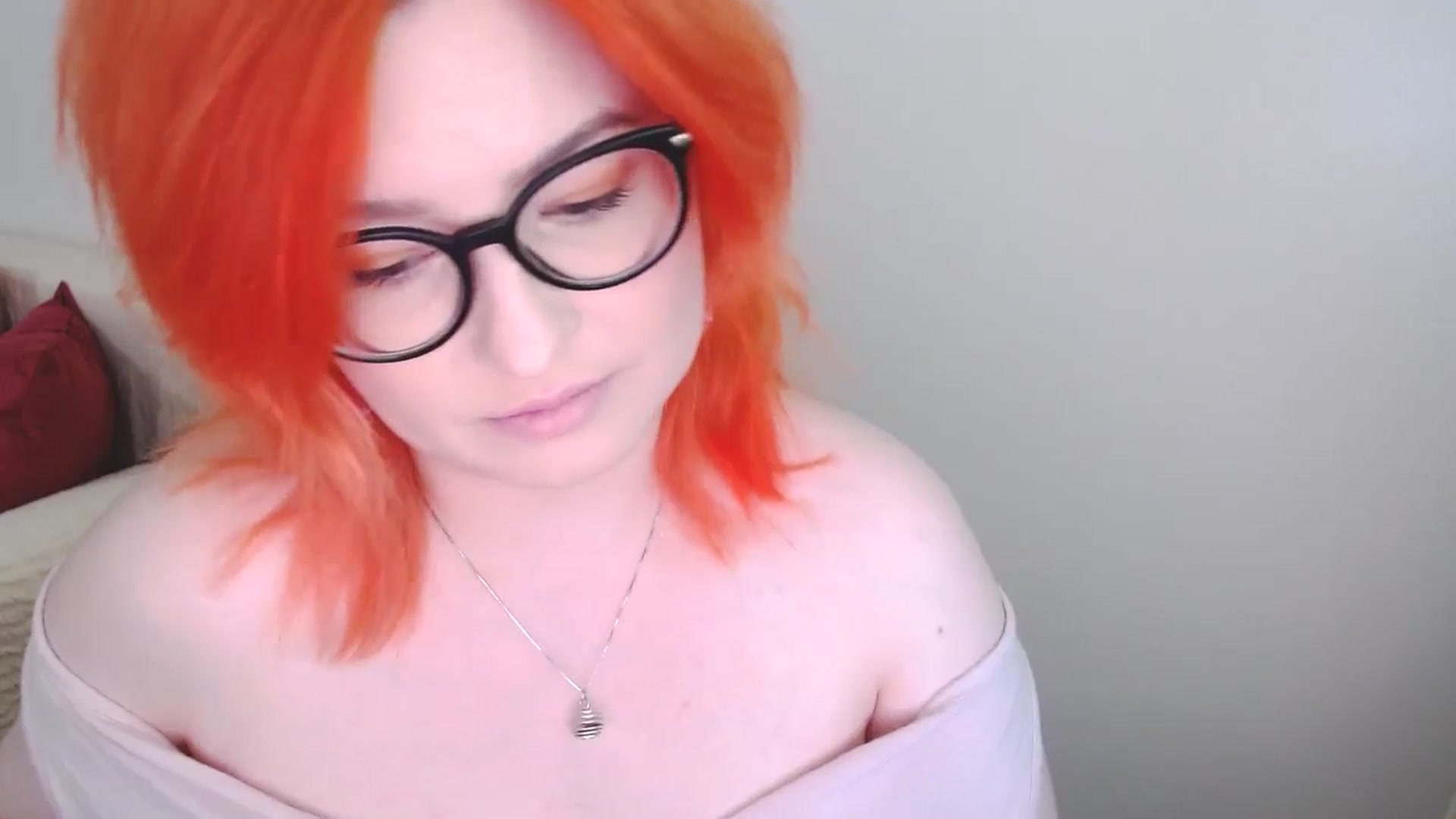 Gallery image thumbnail from EvaStar19's myfreecams stream on, 08/26/2024, 10:20 image 20 of 20