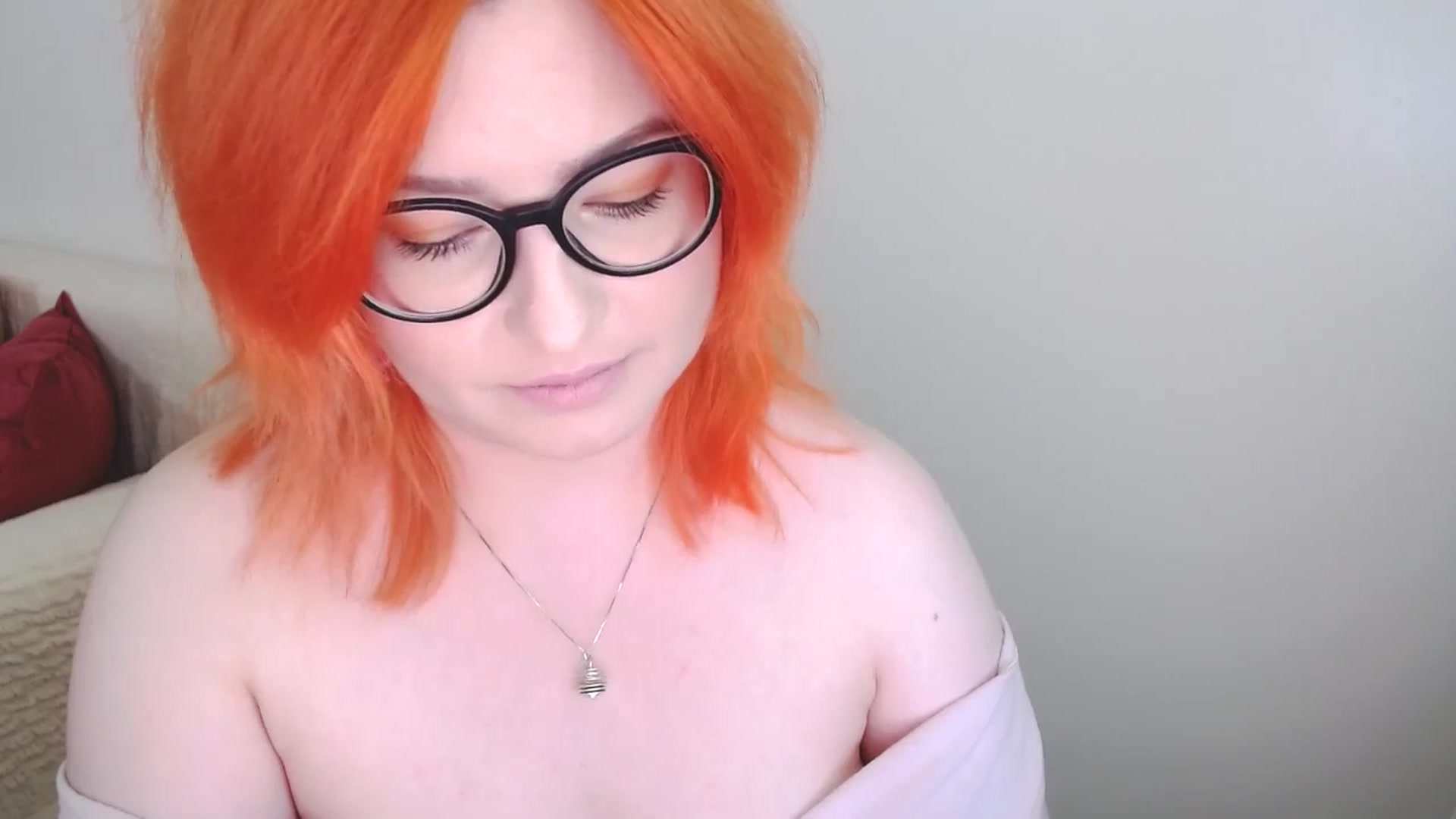 Gallery image thumbnail from EvaStar19's myfreecams stream on, 08/26/2024, 11:02 image 5 of 20