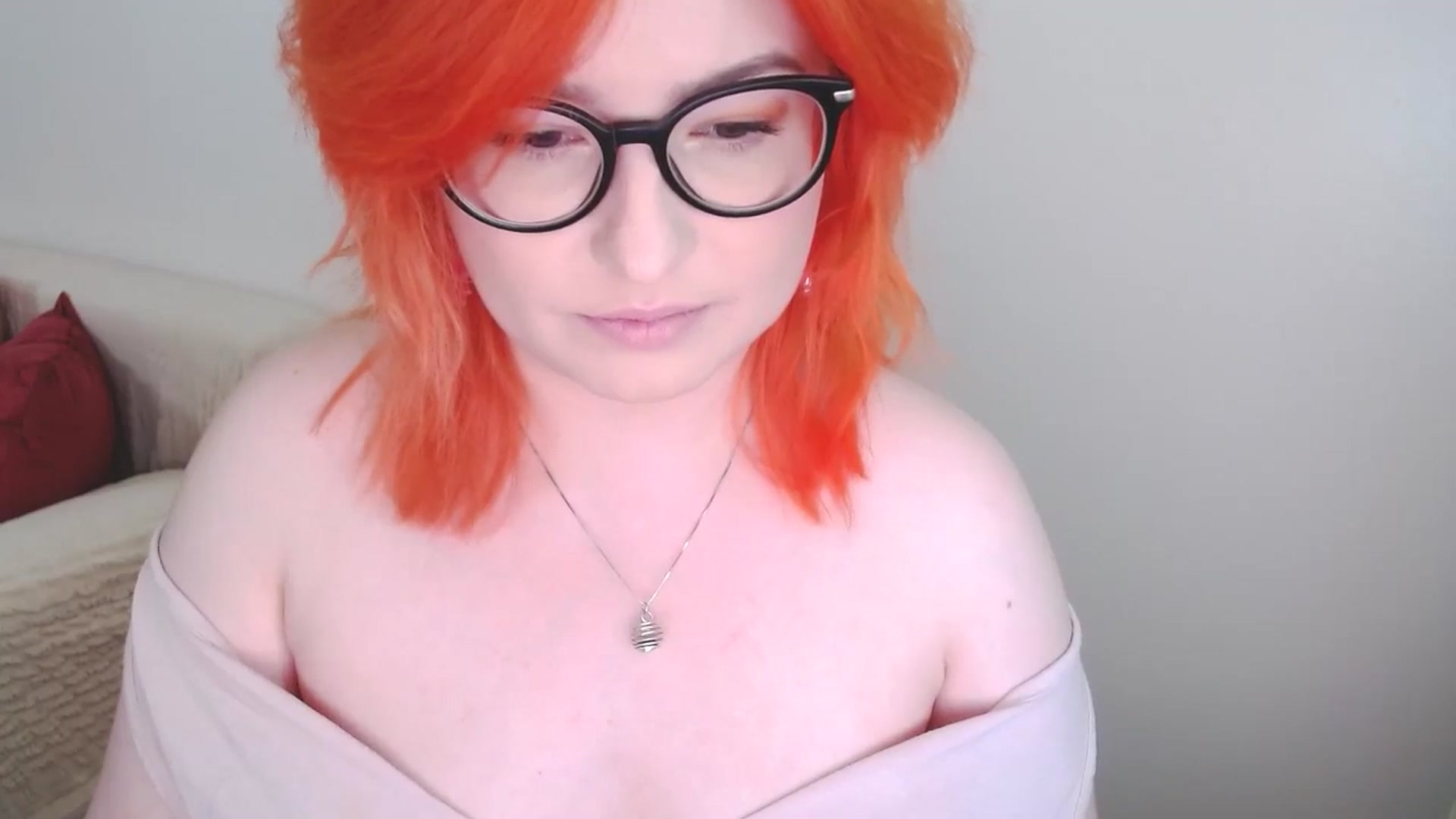 Gallery image thumbnail from EvaStar19's myfreecams stream on, 08/26/2024, 11:02 image 12 of 20