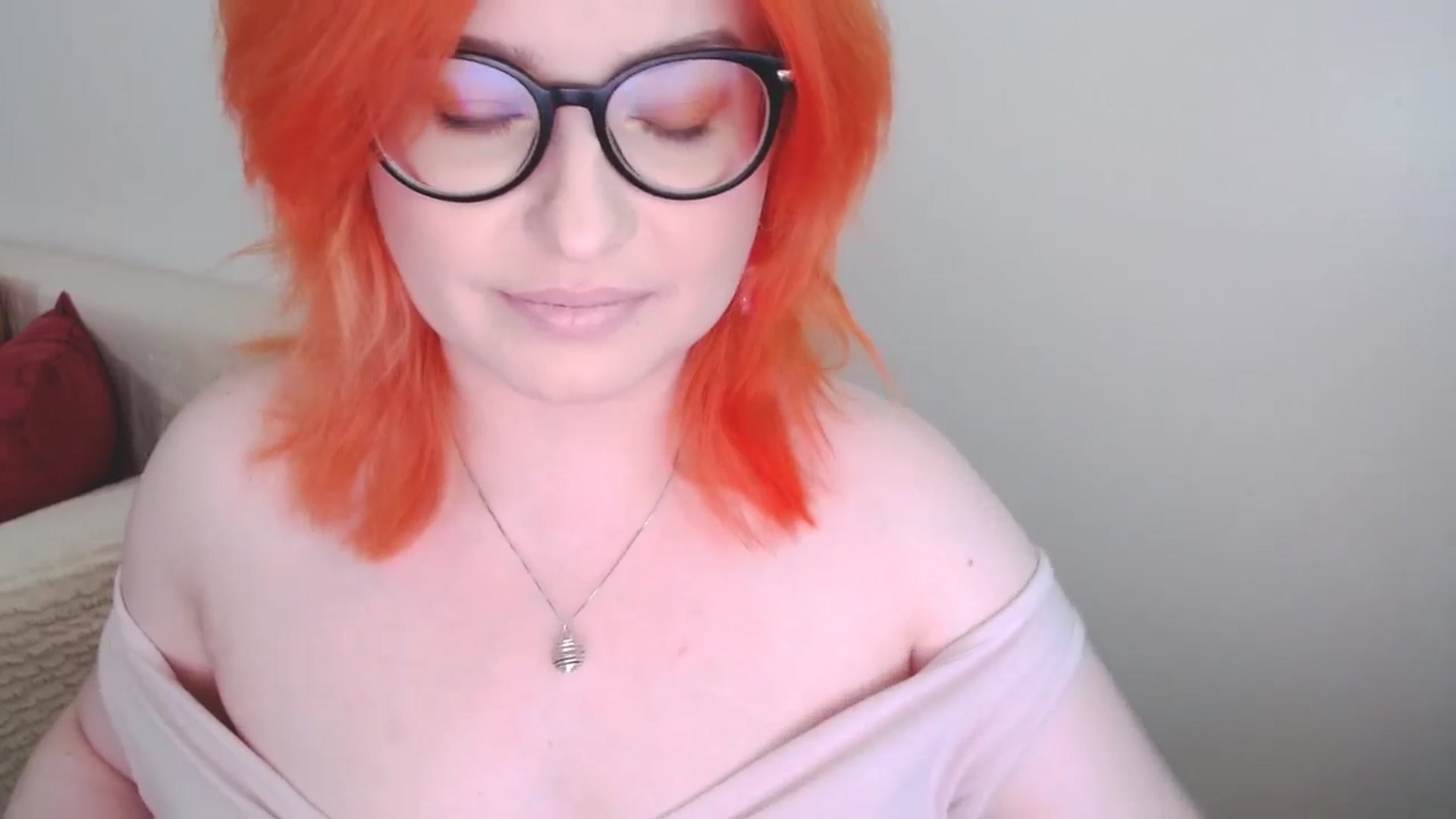 Gallery image thumbnail from EvaStar19's myfreecams stream on, 08/26/2024, 11:28 image 6 of 20