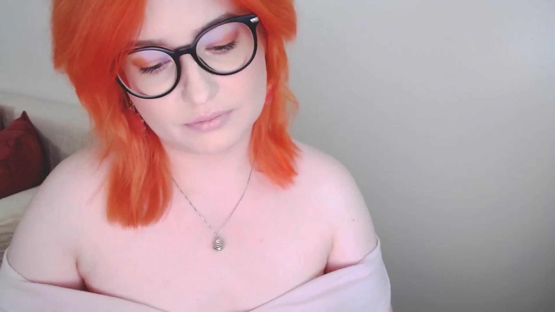 Gallery image thumbnail from EvaStar19's myfreecams stream on, 08/26/2024, 11:28 image 9 of 20