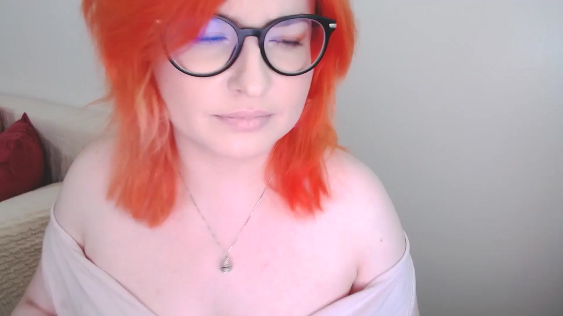 Gallery image thumbnail from EvaStar19's myfreecams stream on, 08/26/2024, 11:28 image 1 of 20