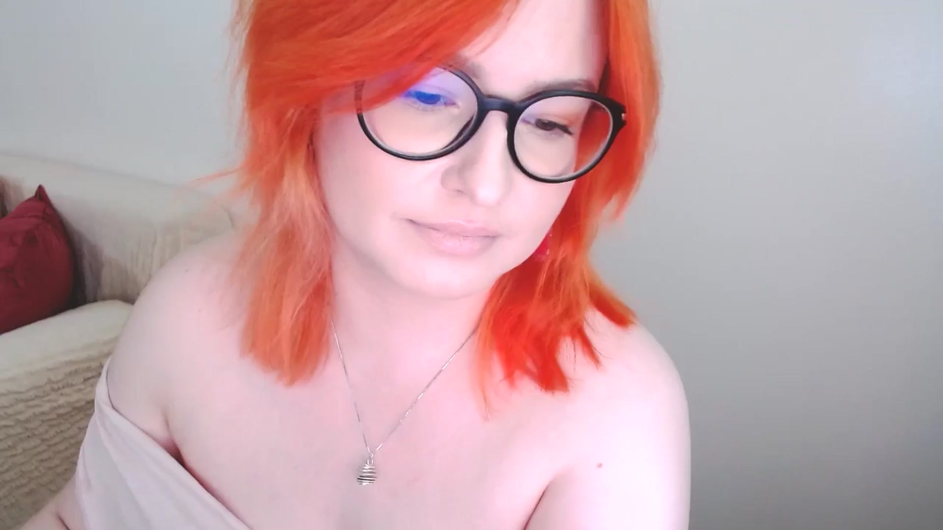 Gallery image thumbnail from EvaStar19's myfreecams stream on, 08/26/2024, 12:26 image 3 of 20