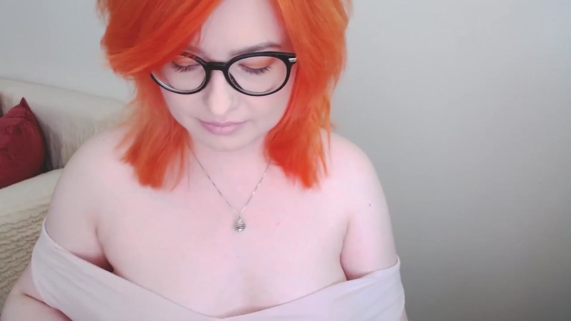Gallery image thumbnail from EvaStar19's myfreecams stream on, 08/26/2024, 14:08 image 5 of 20