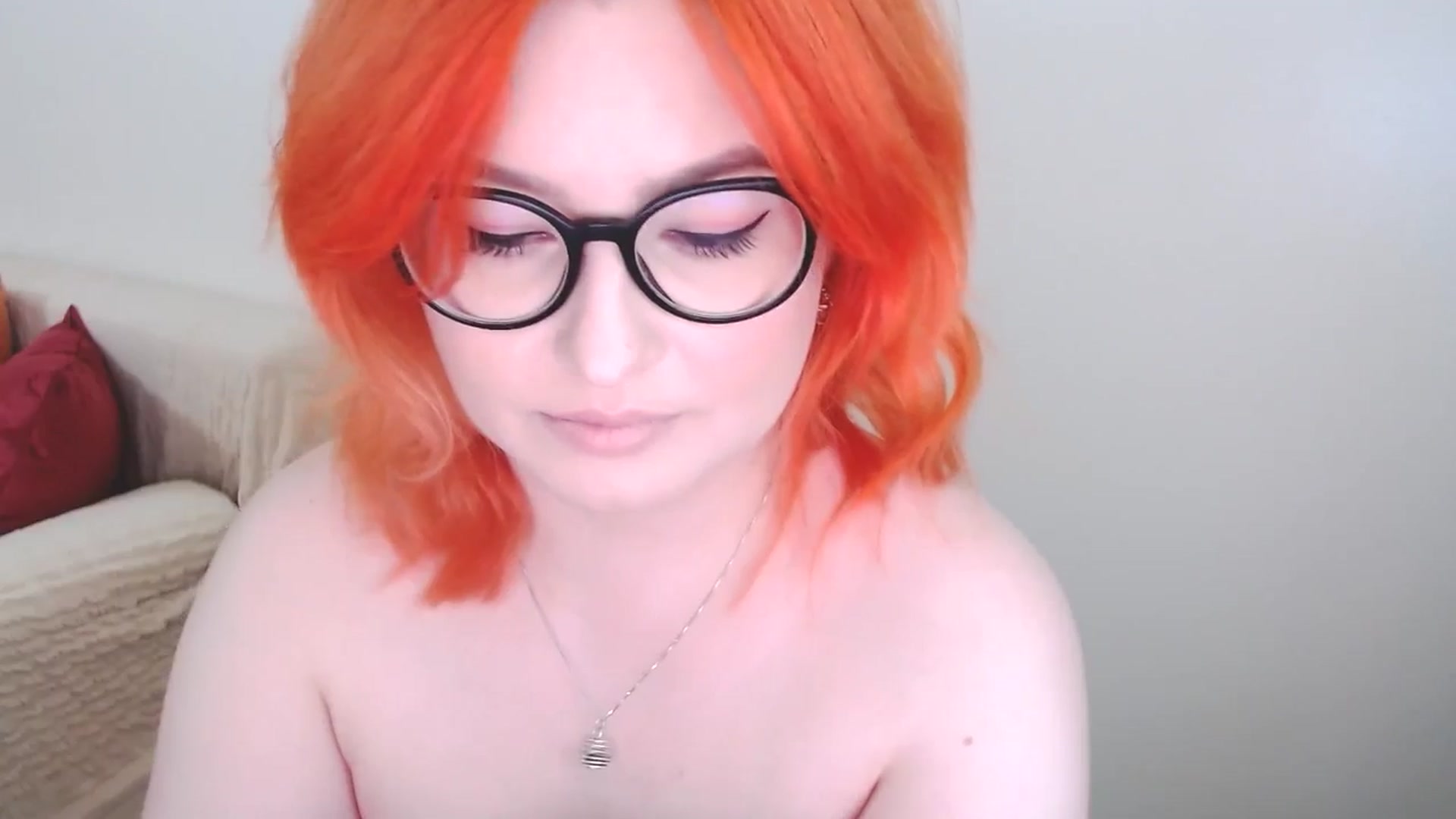 Gallery image thumbnail from EvaStar19's myfreecams stream on, 08/28/2024, 10:18 image 18 of 20