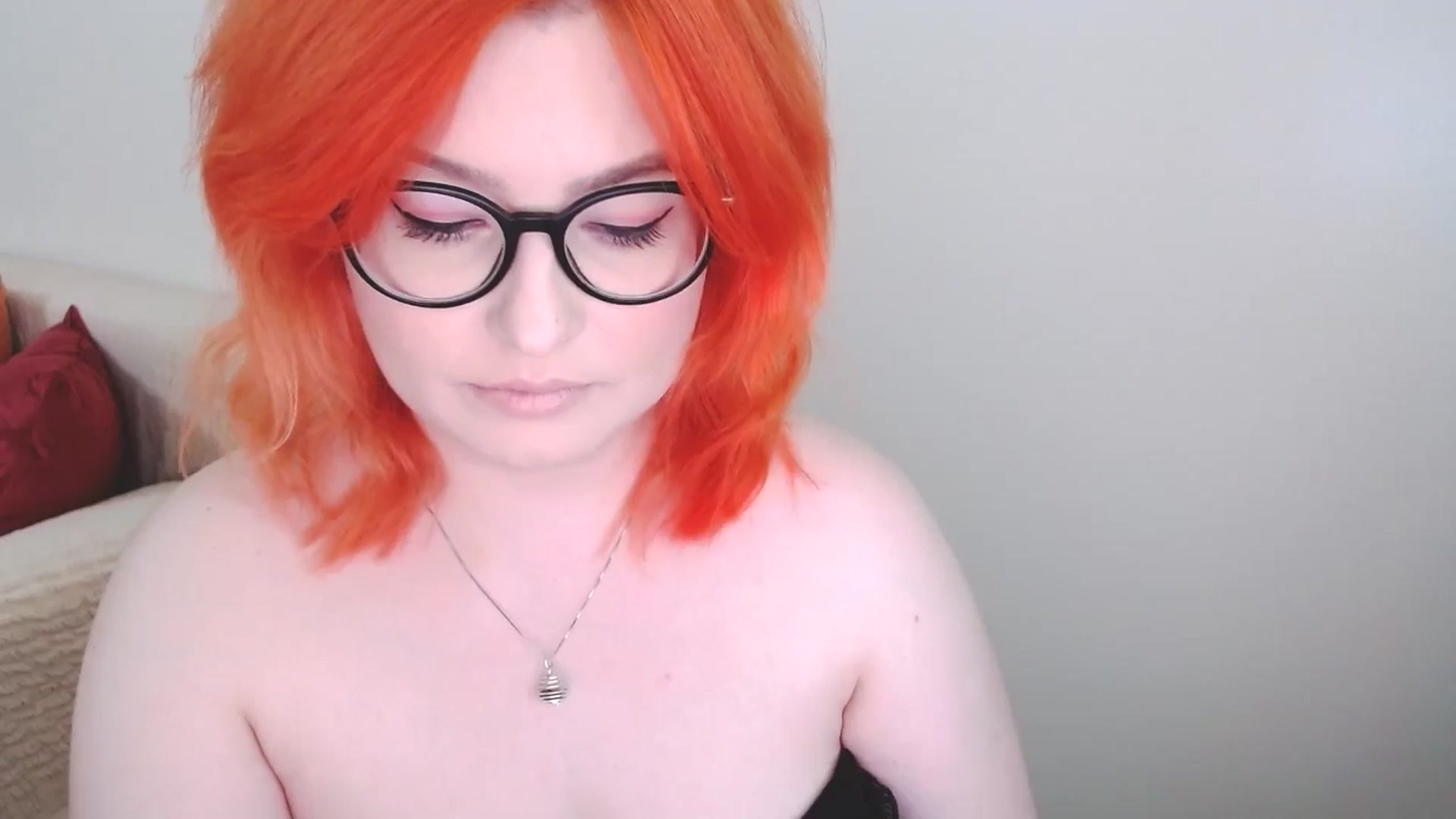 Gallery image thumbnail from EvaStar19's myfreecams stream on, 08/28/2024, 10:18 image 13 of 20