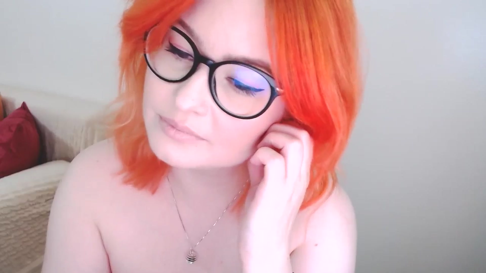 Gallery image thumbnail from EvaStar19's myfreecams stream on, 08/28/2024, 10:18 image 16 of 20