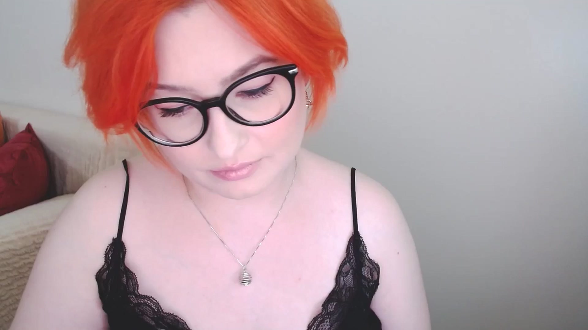 Gallery image thumbnail from EvaStar19's myfreecams stream on, 08/28/2024, 10:47 image 3 of 20