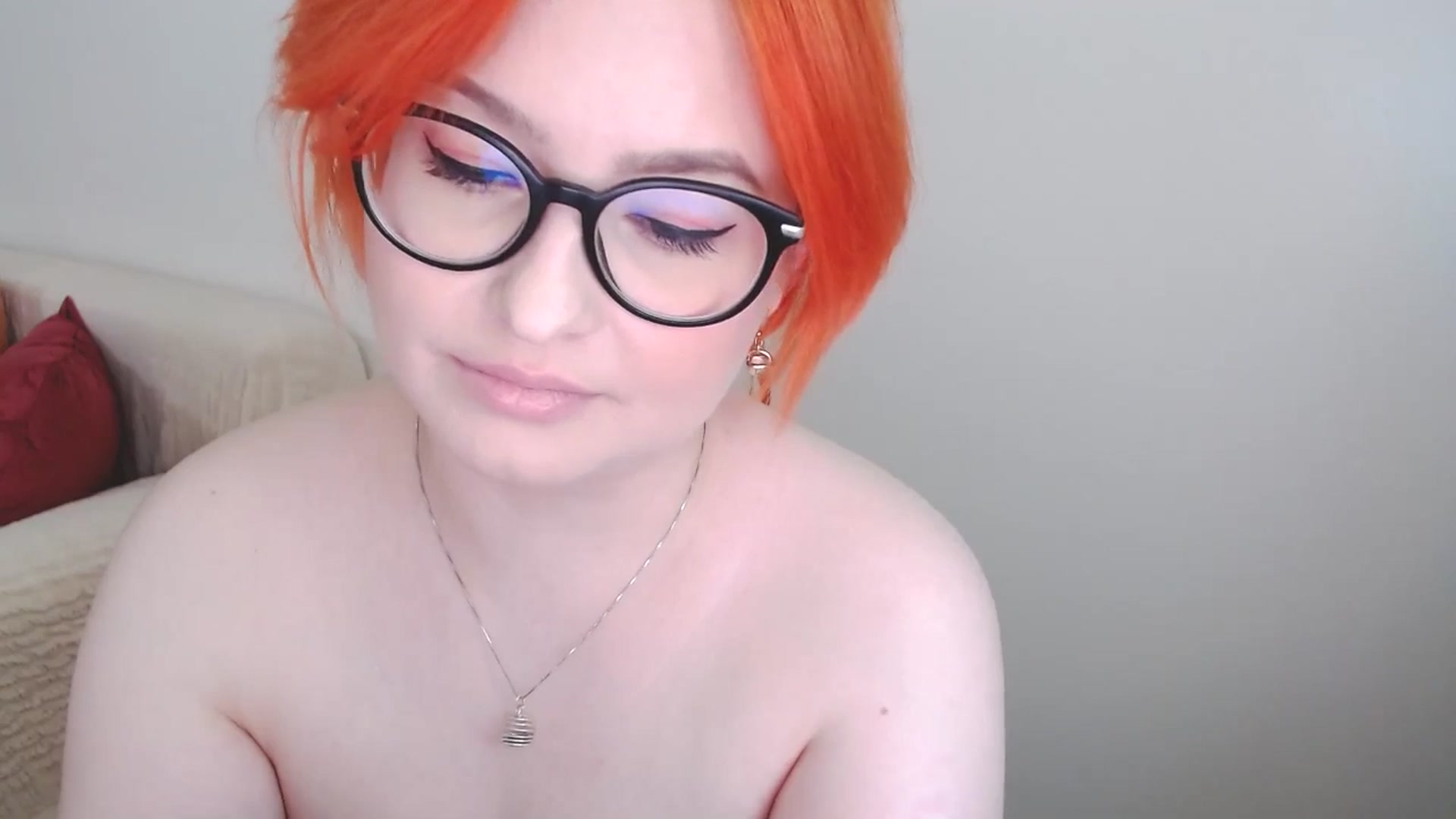 Gallery image thumbnail from EvaStar19's myfreecams stream on, 08/28/2024, 11:57 image 11 of 20