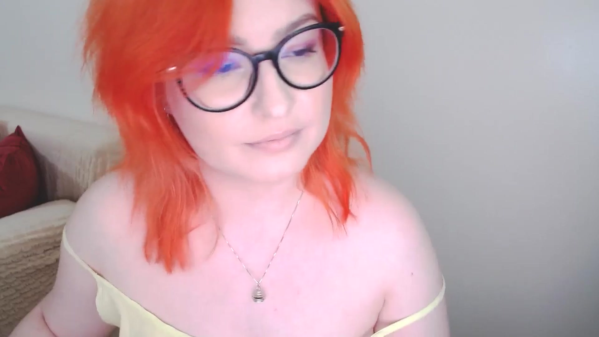 Gallery image thumbnail from EvaStar19's myfreecams stream on, 08/31/2024, 12:25 image 12 of 20
