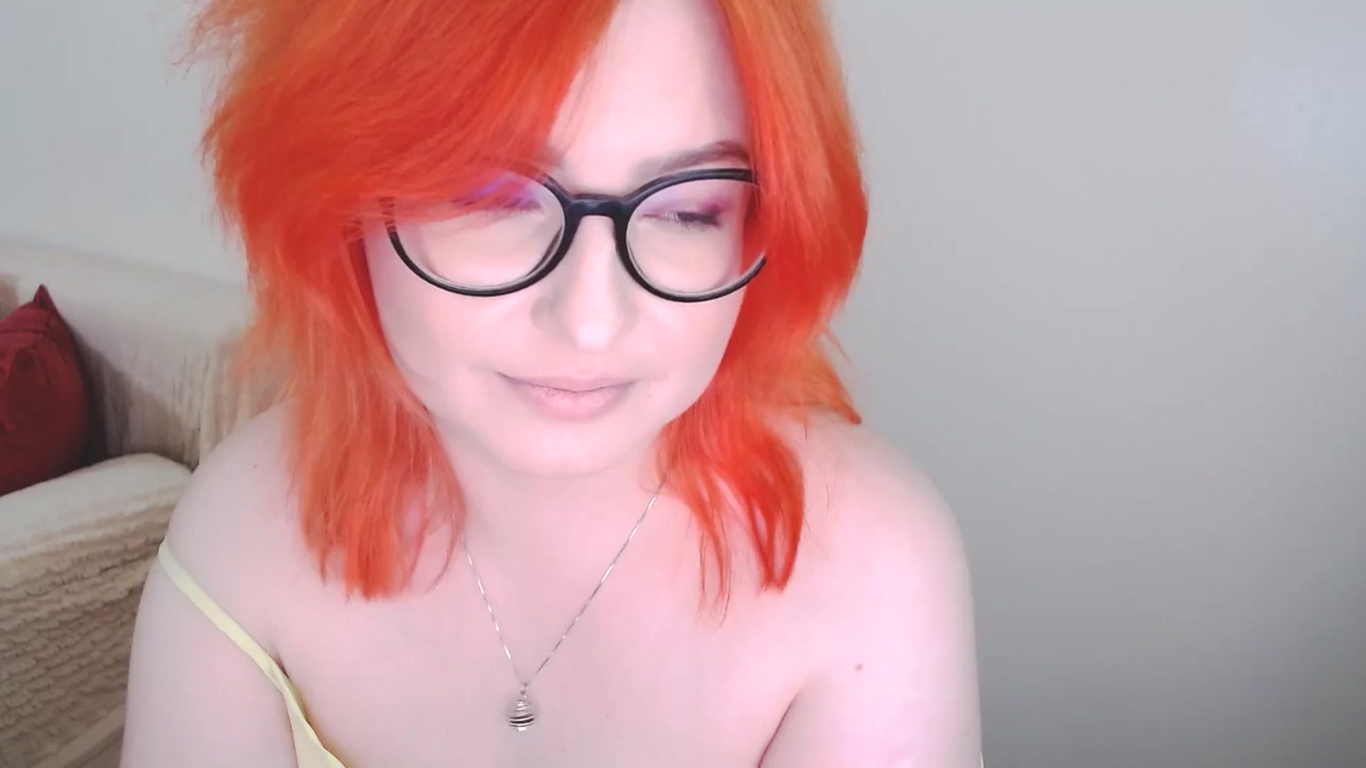 Gallery image thumbnail from EvaStar19's myfreecams stream on, 08/31/2024, 12:25 image 16 of 20