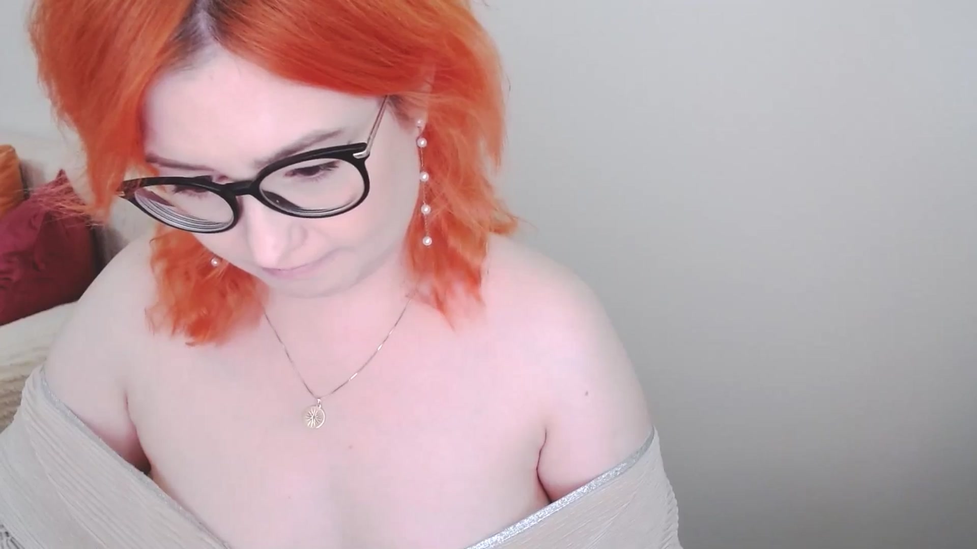 Gallery image thumbnail from EvaStar19's myfreecams stream on, 09/11/2024, 09:44 image 17 of 20