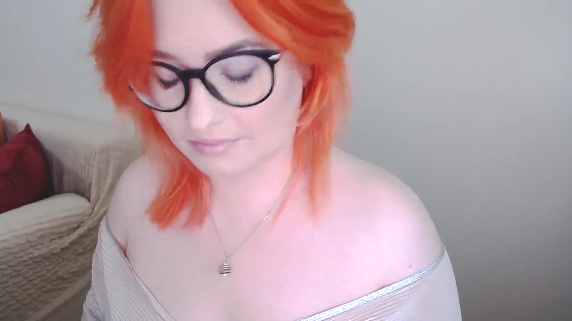 Gallery image thumbnail from EvaStar19's myfreecams stream on, 09/26/2024, 11:54 image 5 of 20