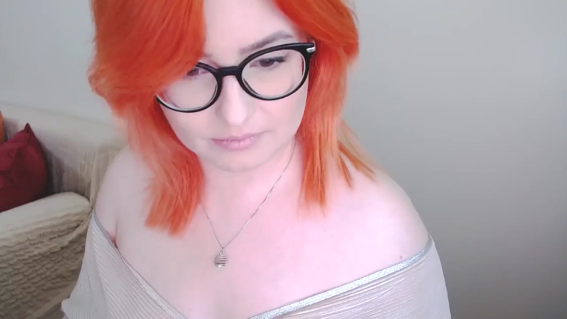 Gallery image thumbnail from EvaStar19's myfreecams stream on, 09/26/2024, 11:54 image 9 of 20