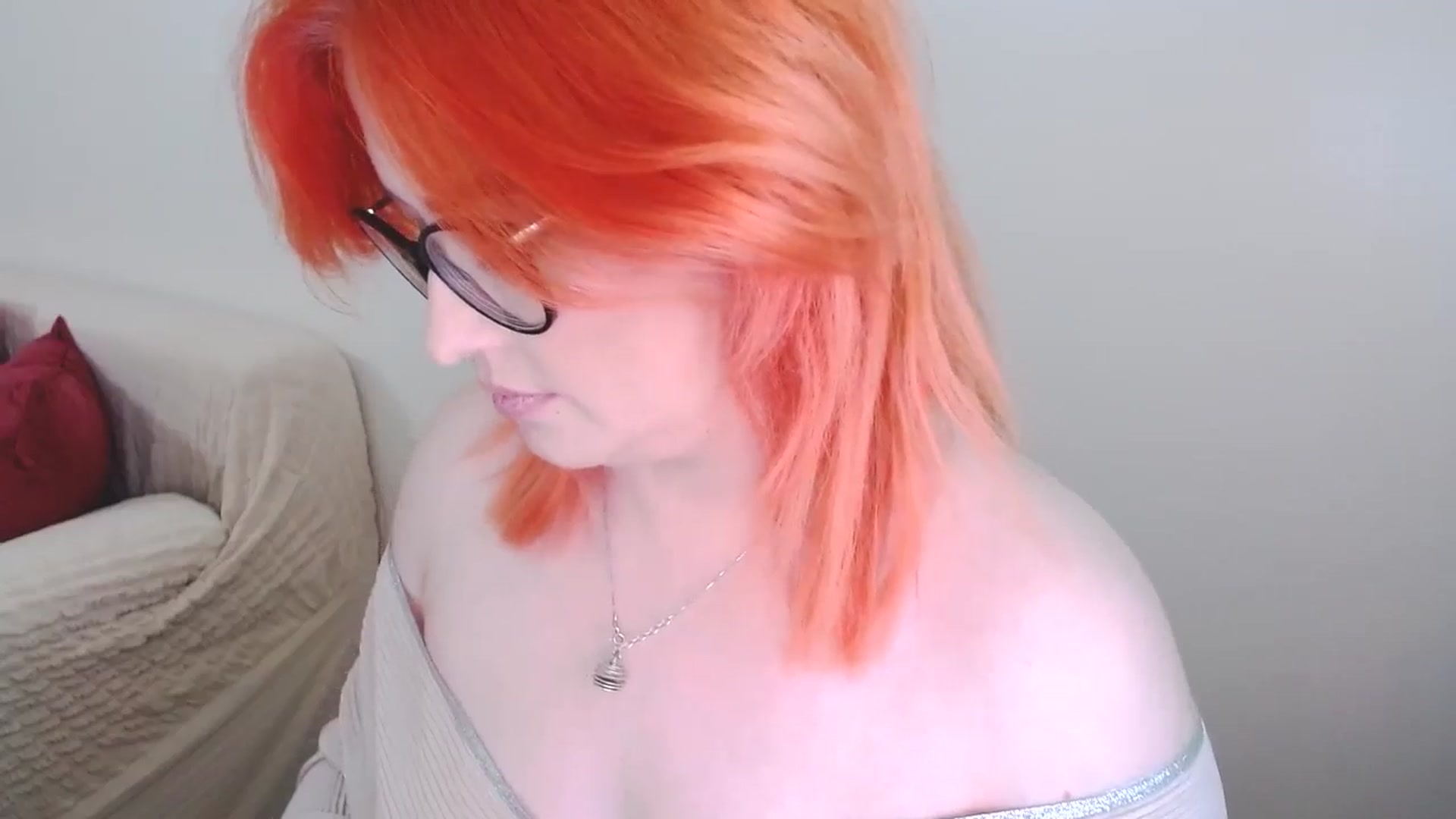Gallery image thumbnail from EvaStar19's myfreecams stream on, 09/26/2024, 13:08 image 19 of 20