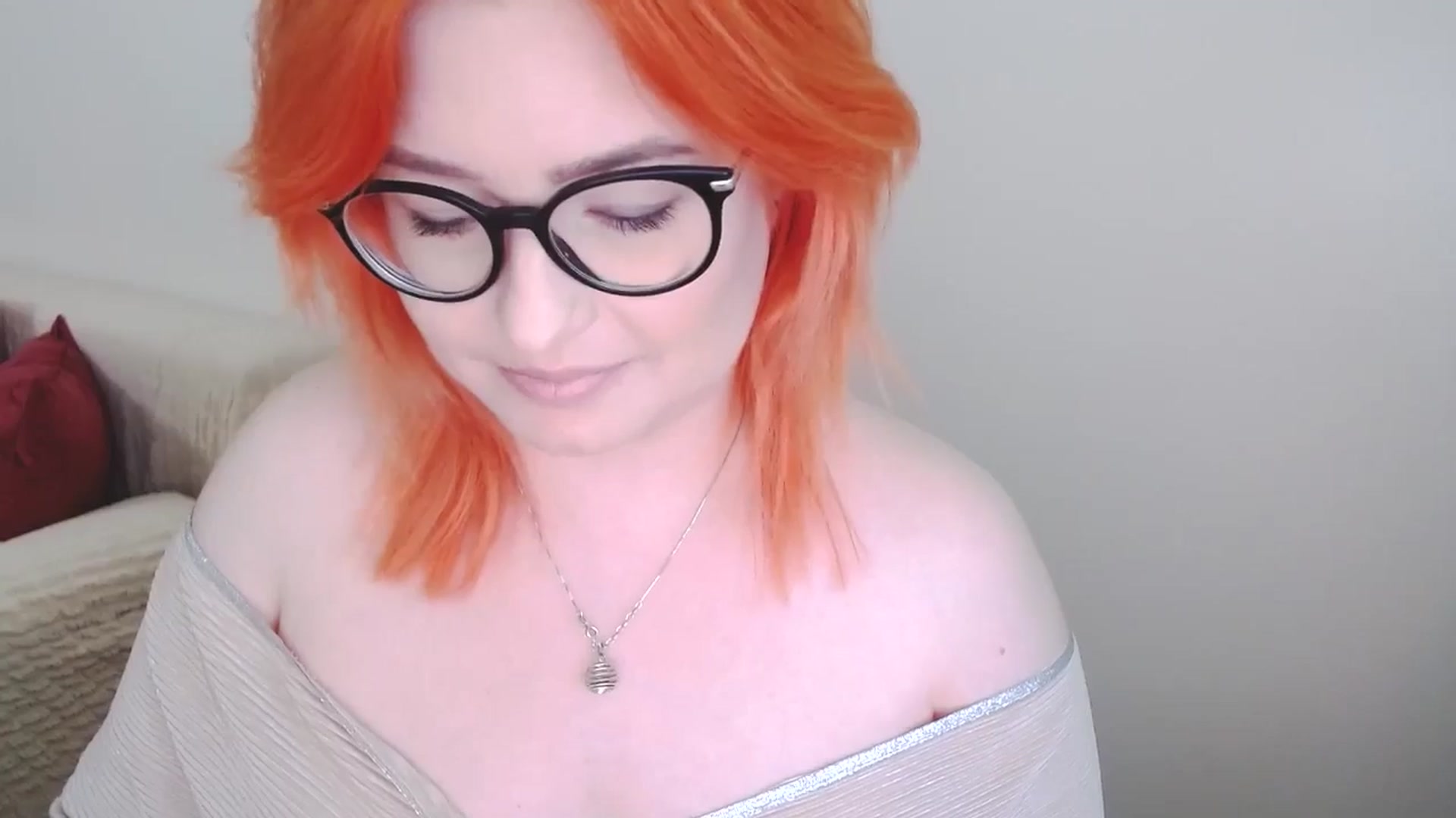 Gallery image thumbnail from EvaStar19's myfreecams stream on, 09/26/2024, 13:08 image 8 of 20