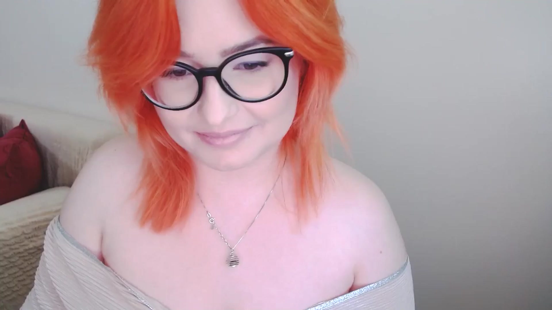 Gallery image thumbnail from EvaStar19's myfreecams stream on, 09/26/2024, 13:08 image 3 of 20
