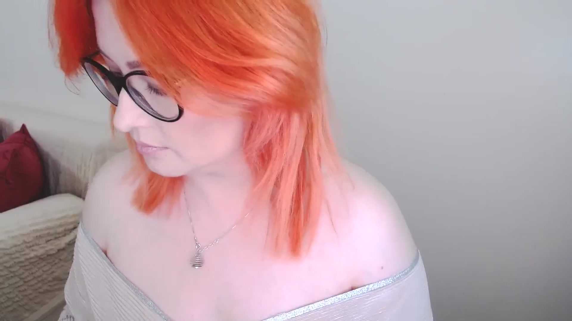 Gallery image thumbnail from EvaStar19's myfreecams stream on, 09/26/2024, 13:08 image 18 of 20