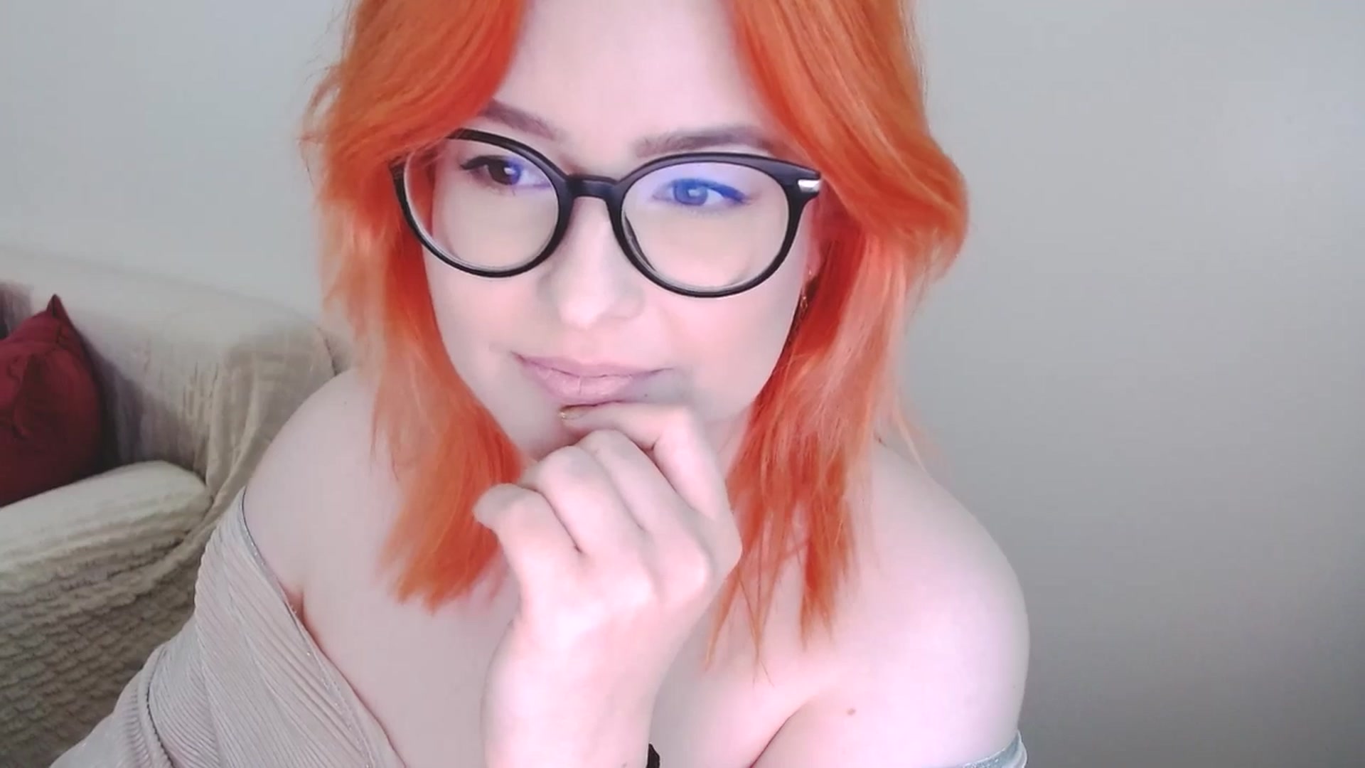 Gallery image thumbnail from EvaStar19's myfreecams stream on, 09/26/2024, 13:08 image 9 of 20