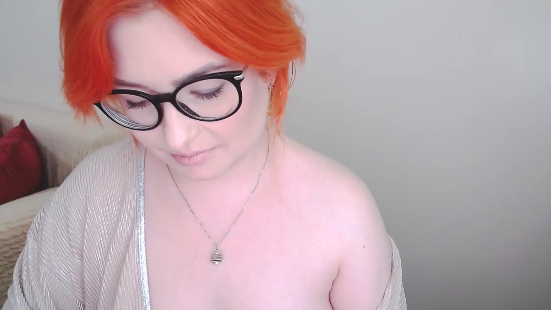 Gallery image thumbnail from EvaStar19's myfreecams stream on, 09/26/2024, 14:36 image 11 of 20
