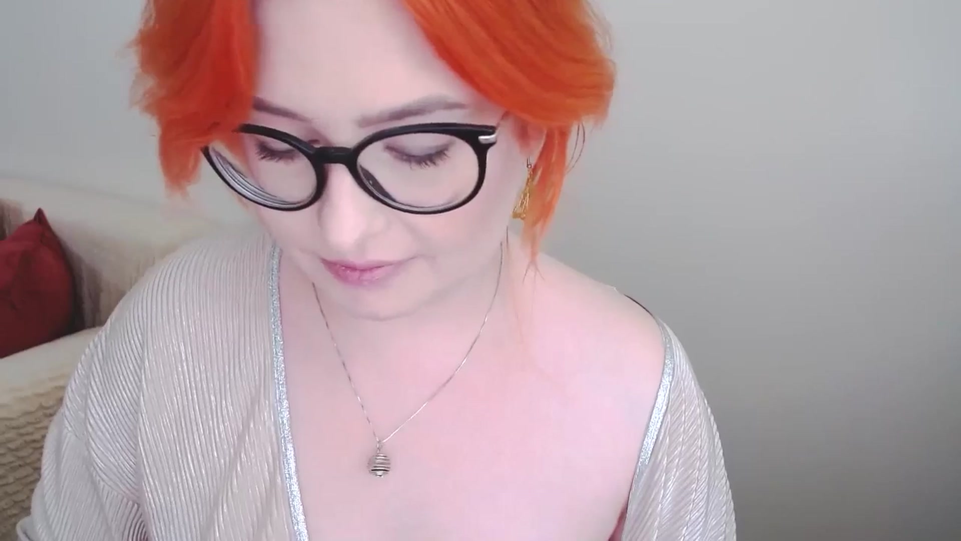 Gallery image thumbnail from EvaStar19's myfreecams stream on, 09/26/2024, 14:36 image 8 of 20