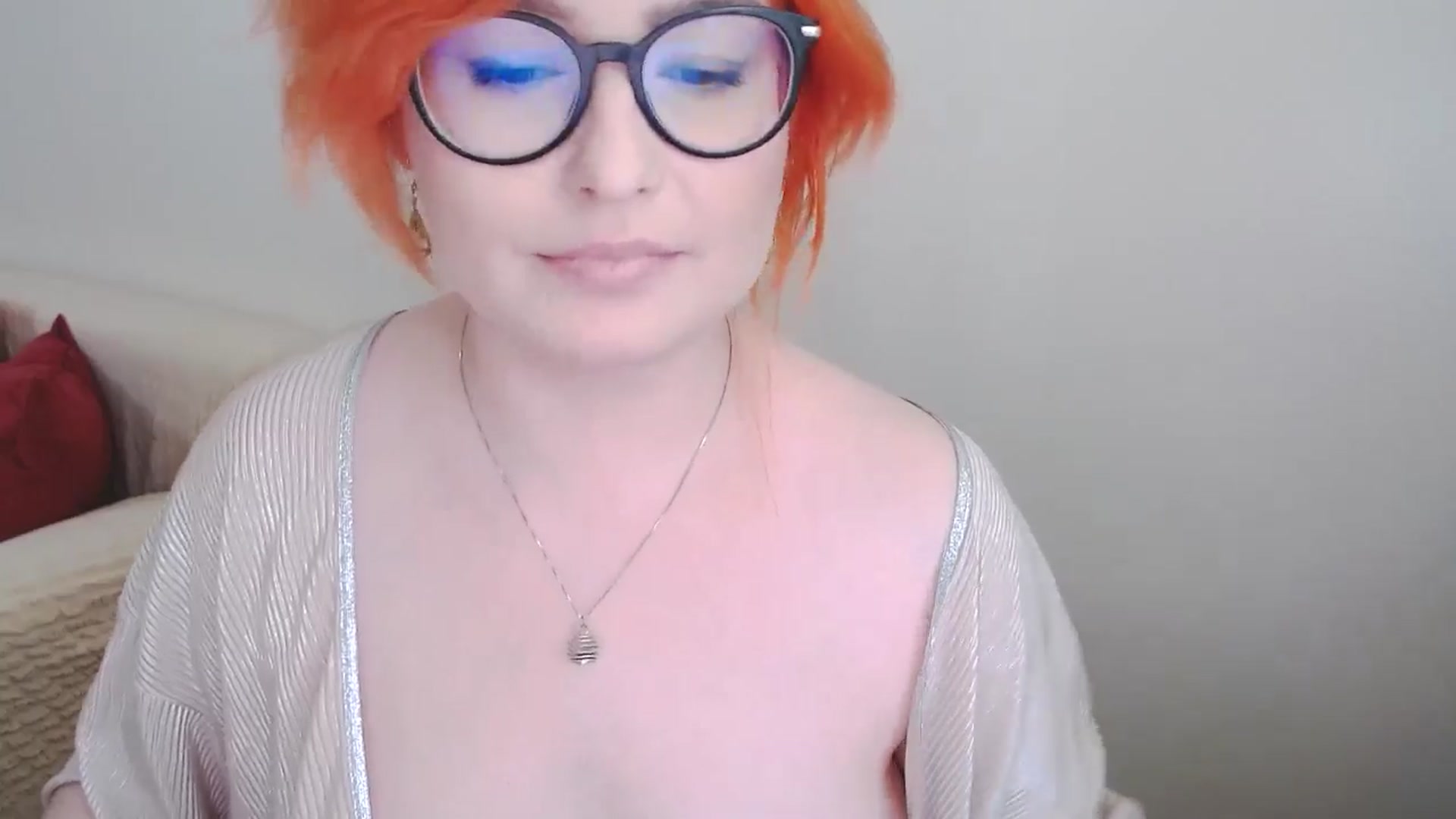 Gallery image thumbnail from EvaStar19's myfreecams stream on, 09/26/2024, 14:36 image 6 of 20