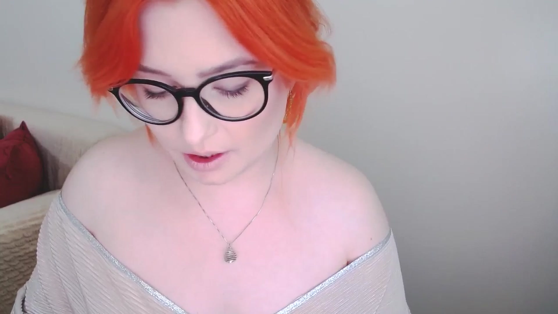 Gallery image thumbnail from EvaStar19's myfreecams stream on, 09/26/2024, 14:36 image 17 of 20