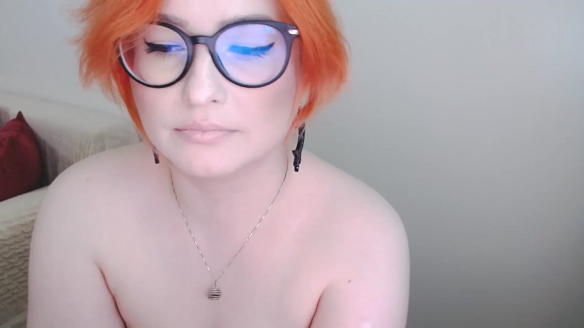 Gallery image thumbnail from EvaStar19's myfreecams stream on, 09/28/2024, 09:51 image 12 of 20
