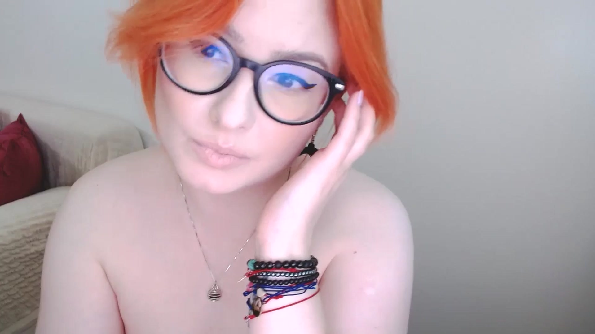 Gallery image thumbnail from EvaStar19's myfreecams stream on, 09/28/2024, 09:51 image 8 of 20