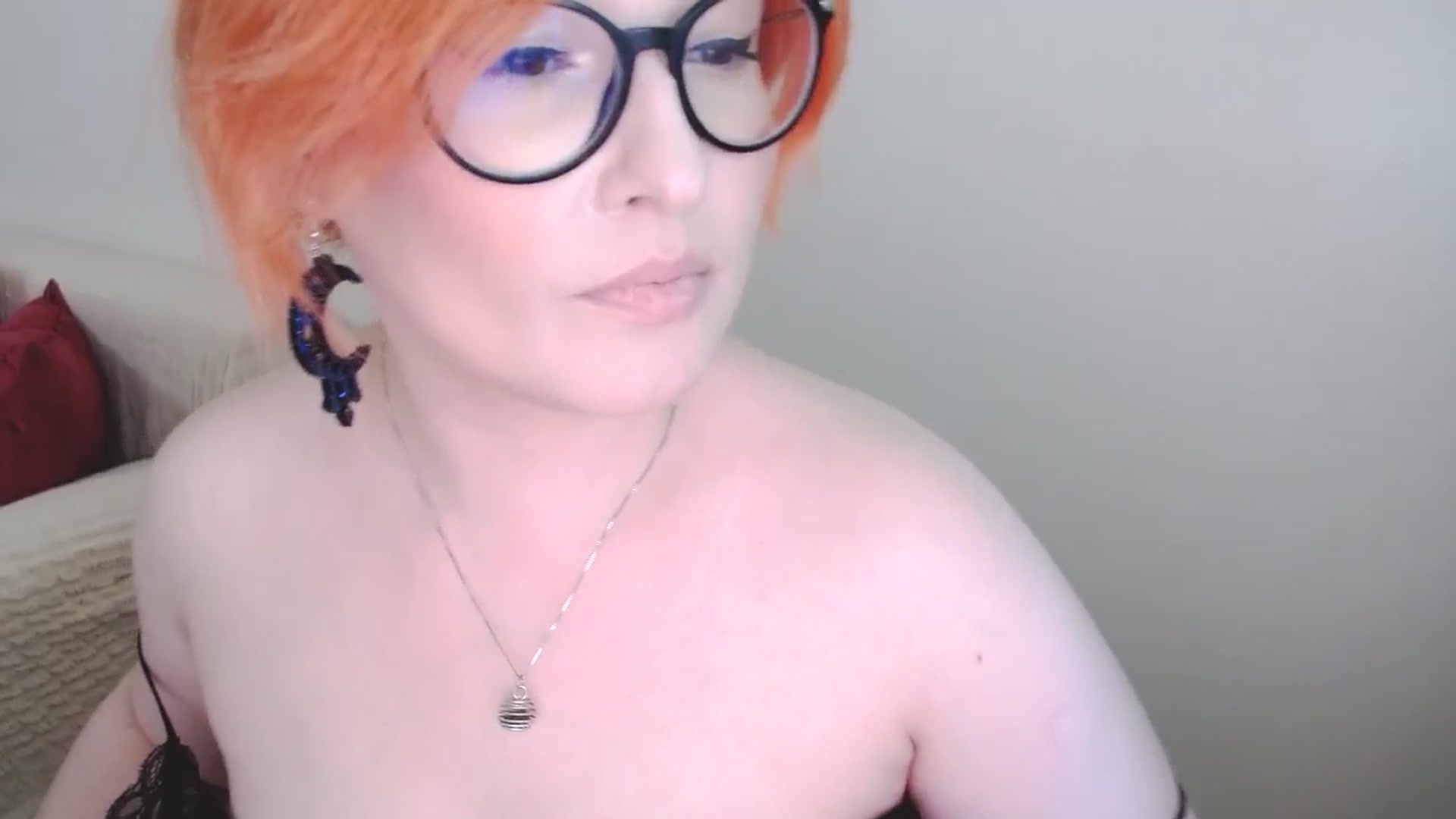 Gallery image thumbnail from EvaStar19's myfreecams stream on, 09/28/2024, 10:49 image 7 of 20