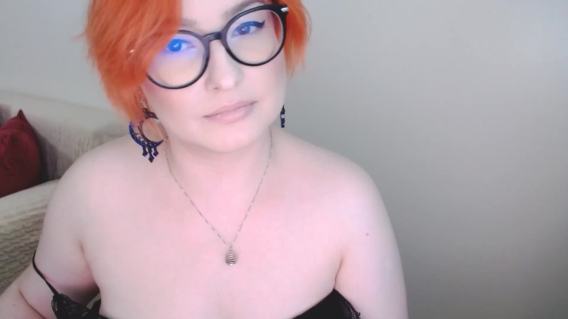 Gallery image thumbnail from EvaStar19's myfreecams stream on, 09/28/2024, 13:10 image 11 of 20