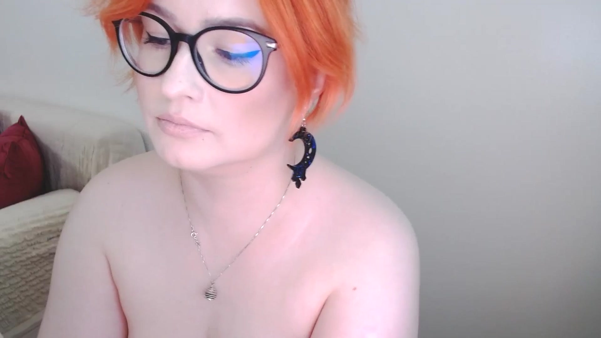 Gallery image thumbnail from EvaStar19's myfreecams stream on, 09/28/2024, 13:10 image 2 of 20