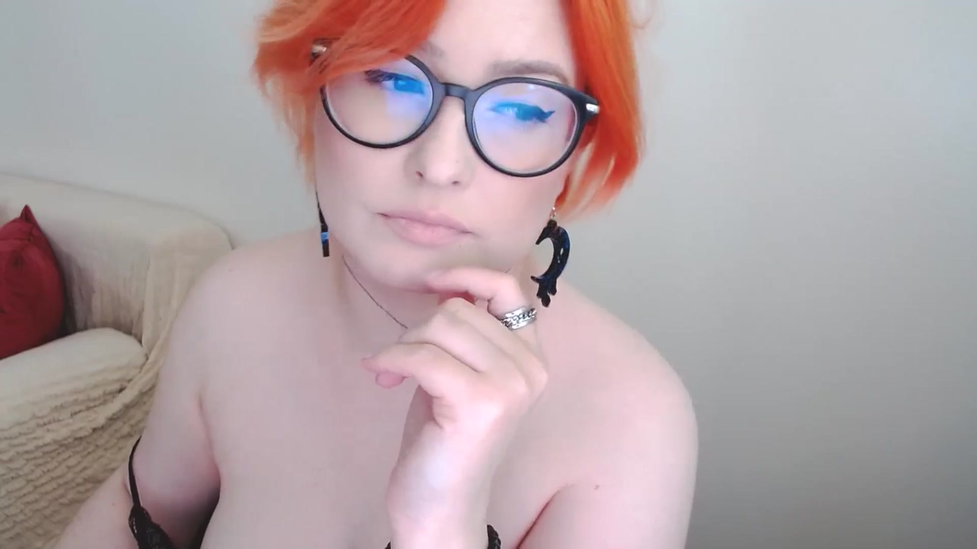 Gallery image thumbnail from EvaStar19's myfreecams stream on, 09/28/2024, 15:16 image 3 of 20