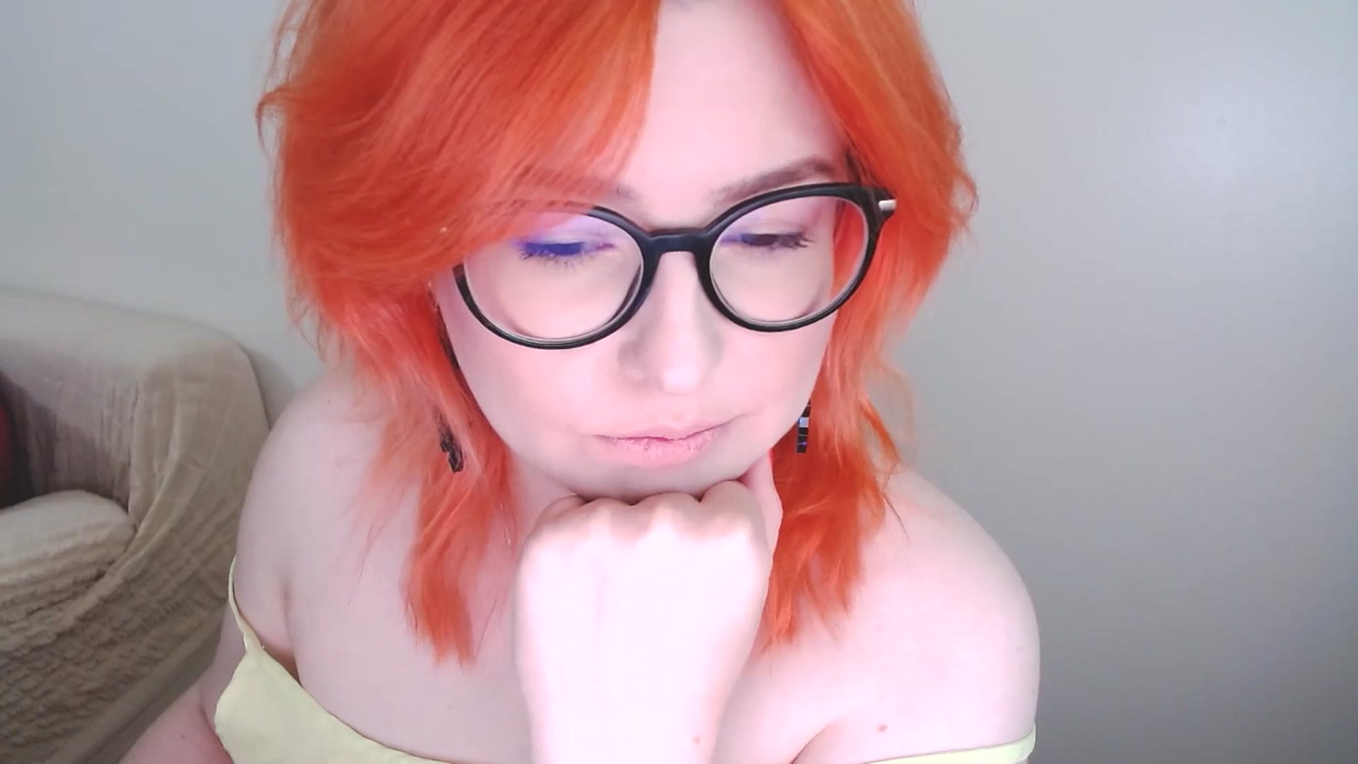 Gallery image thumbnail from EvaStar19's myfreecams stream on, 10/14/2024, 07:47 image 9 of 20