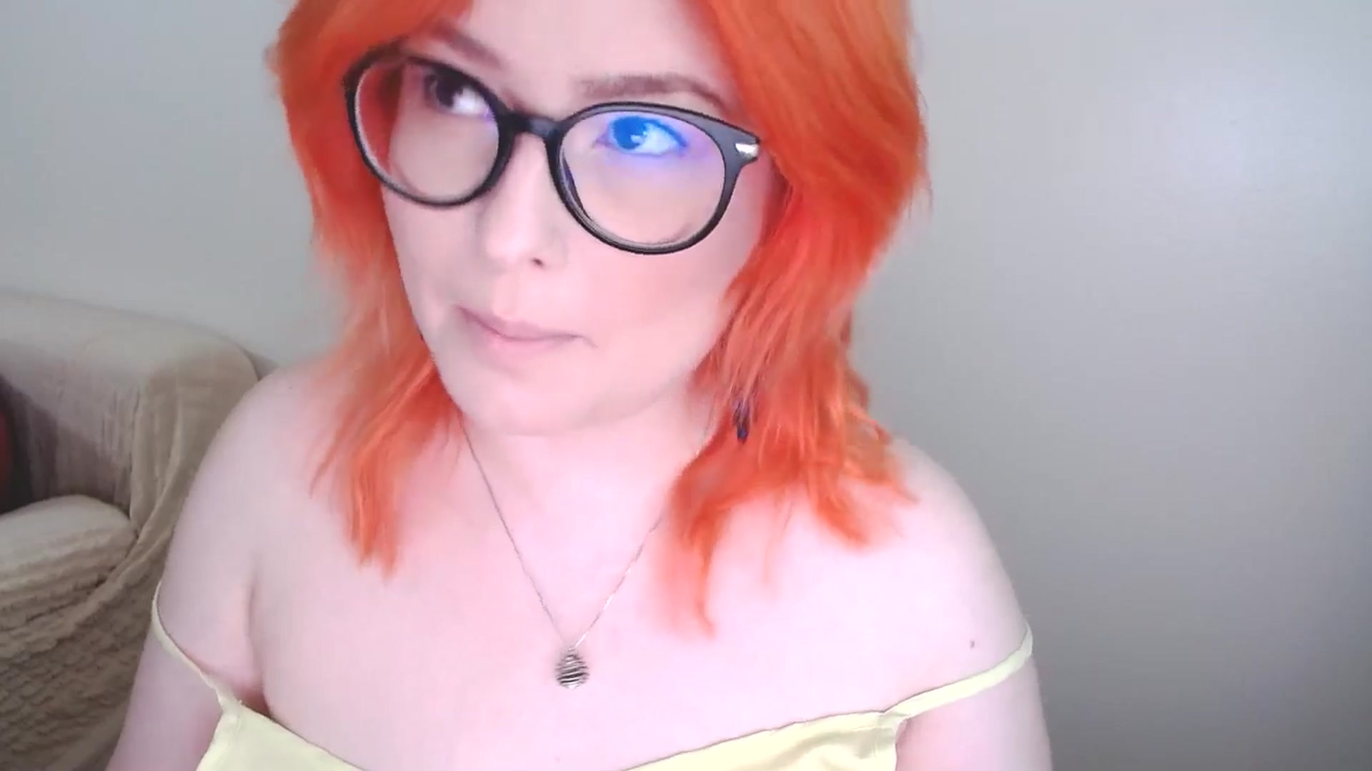 Gallery image thumbnail from EvaStar19's myfreecams stream on, 10/14/2024, 07:47 image 3 of 20