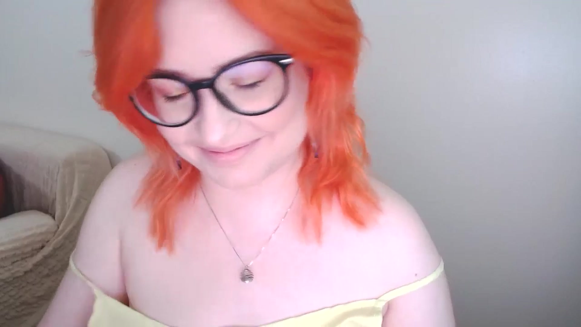 Gallery image thumbnail from EvaStar19's myfreecams stream on, 10/14/2024, 07:47 image 5 of 20